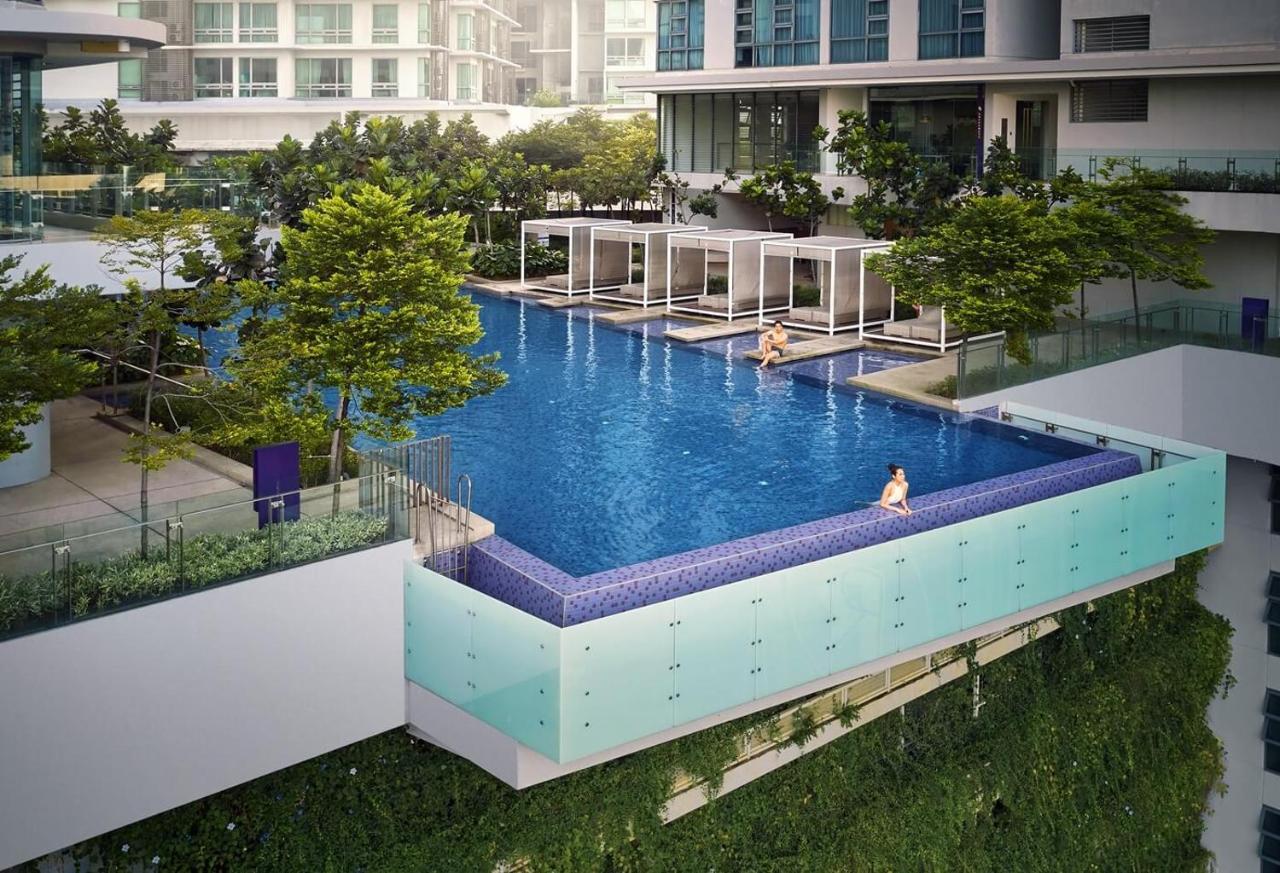 Robertson Cozy 3 Bedroom Family Suite With Netflix กัวลาลัมเปอร์ ภายนอก รูปภาพ